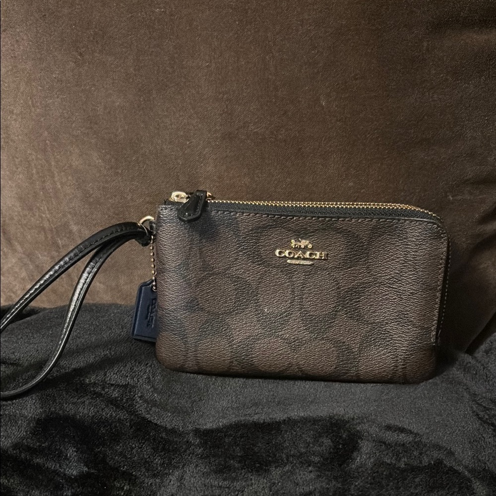Coach Signature Brown Wristlet
